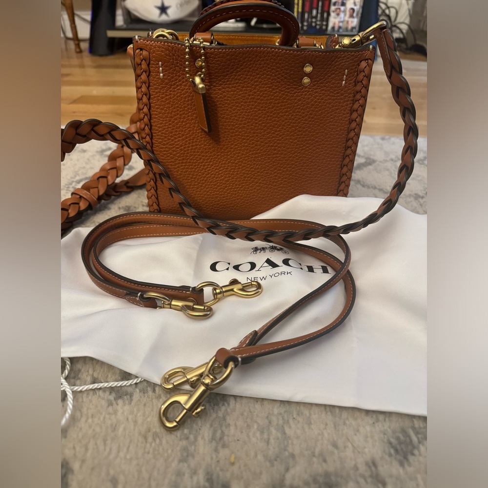 Coach Rogue 20 With Braid 1941